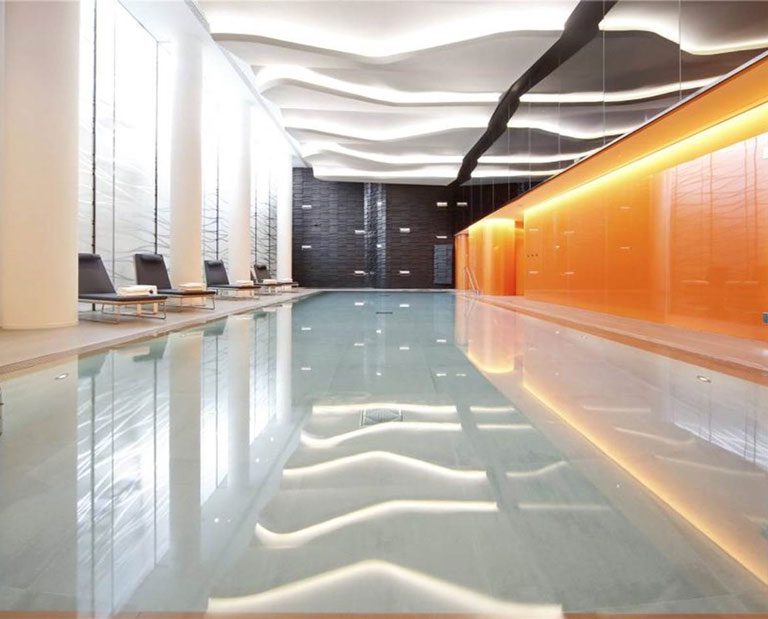 Luxury Pool